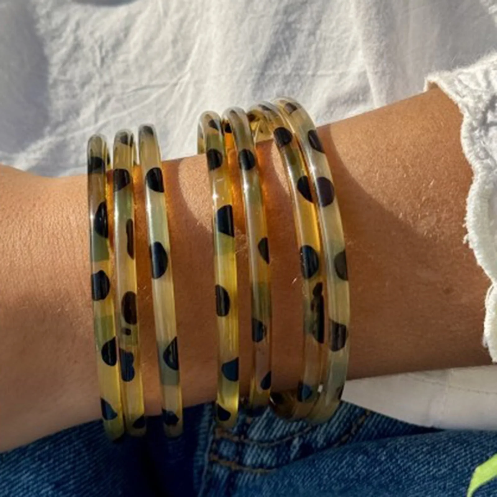 Thin Buffle Horn Bracelet just leo C35 - Image 2