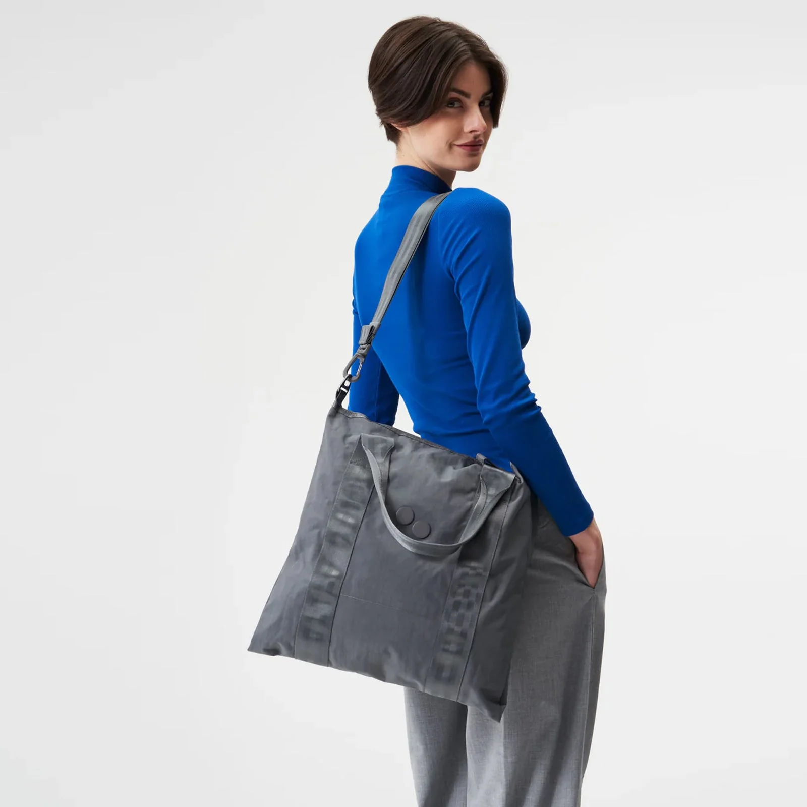 Tote Bag crinkle grey - Image 5