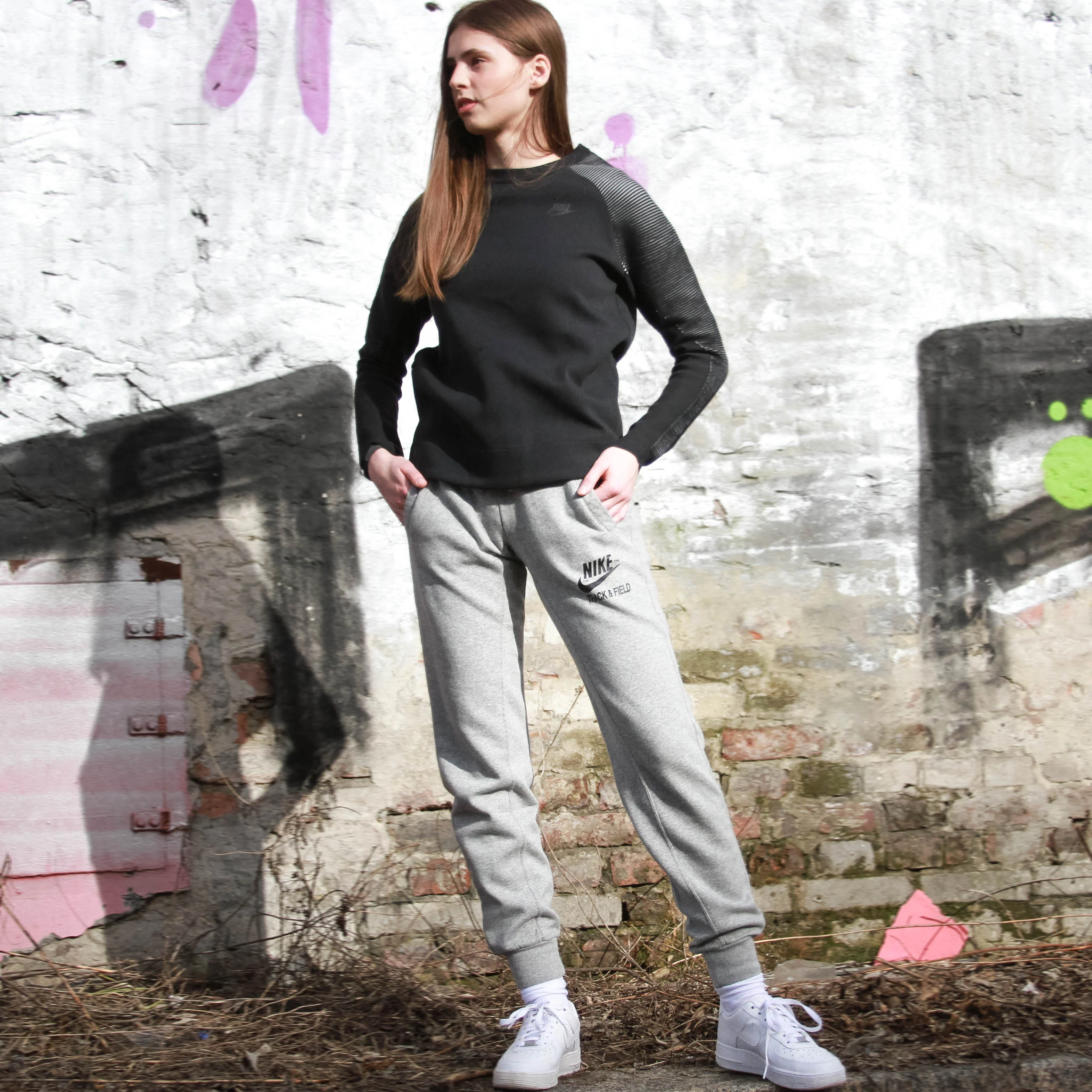 W Tech Fleece Crew black - Image 3