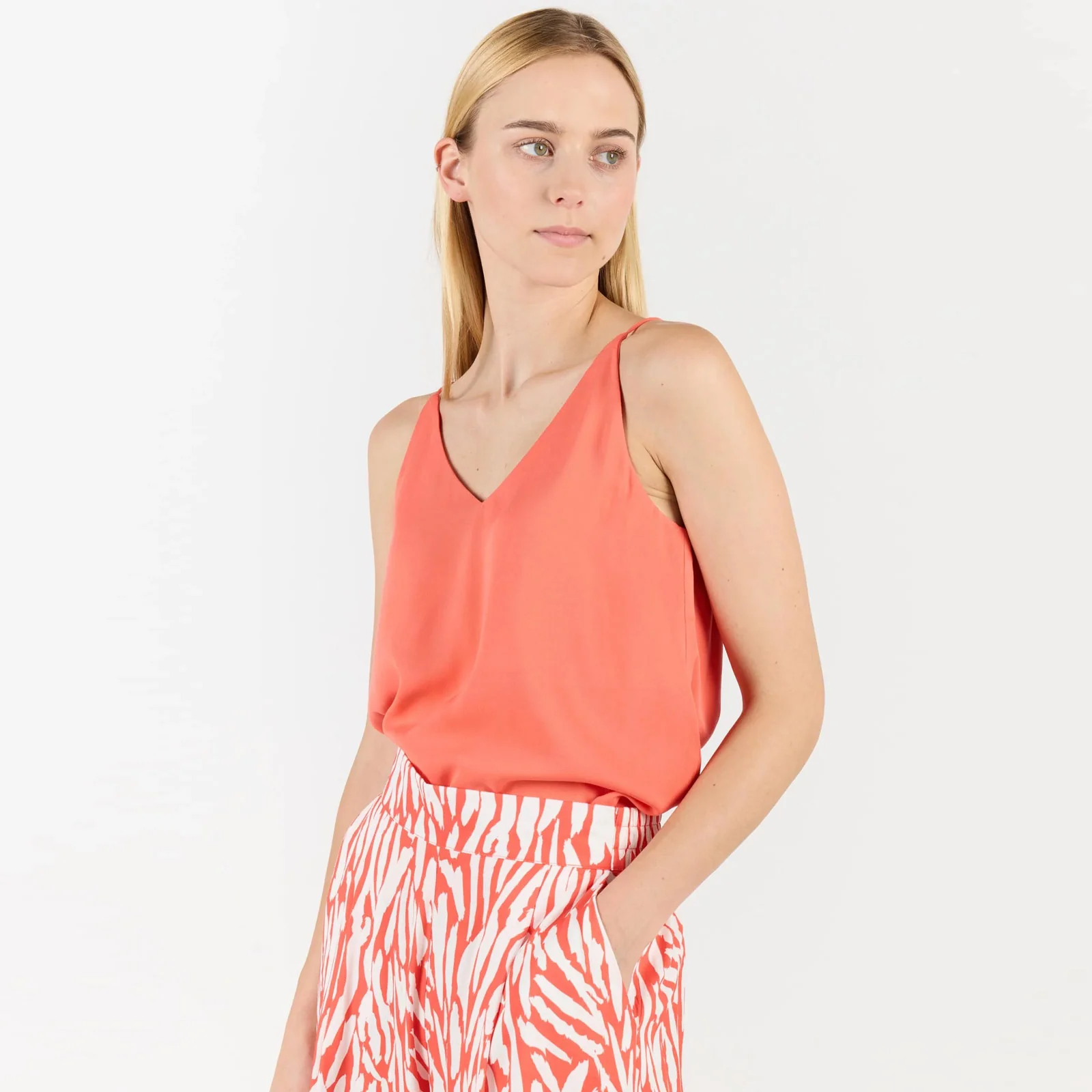 WeKarine Top coral