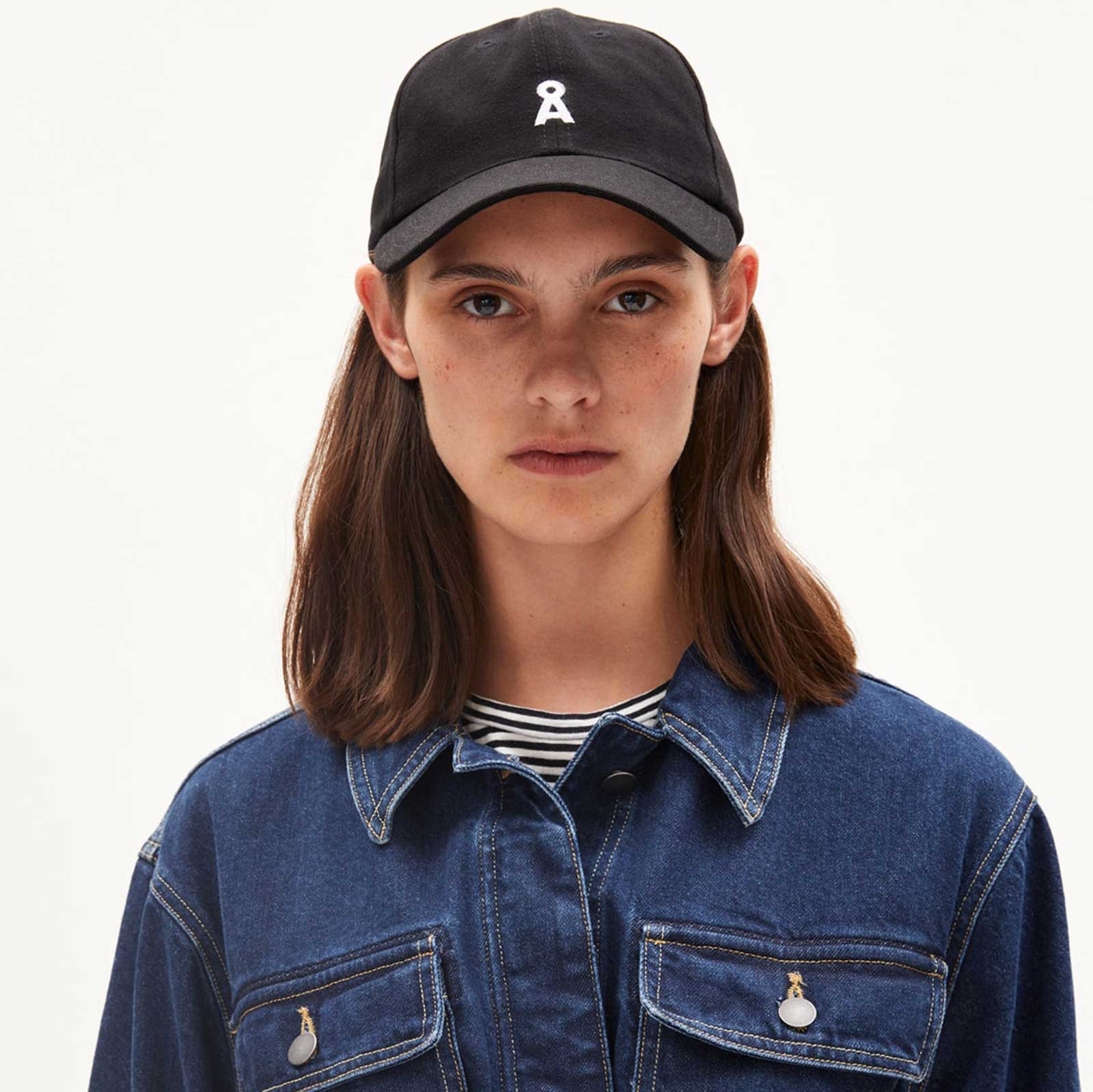 Yenaas Bold Cap black - Image 4